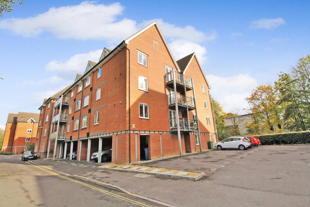 Property main image