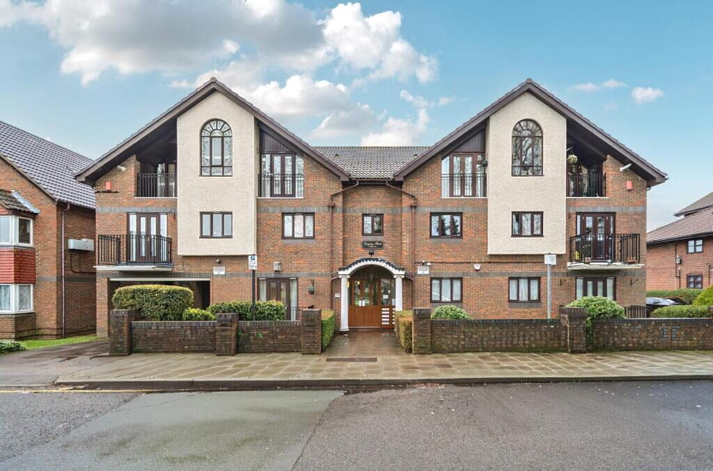 Property main image