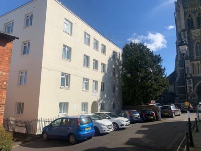 Property on Church Street, RH4 1DS