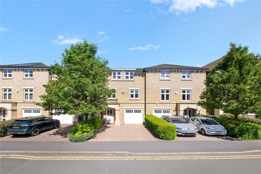 Property main image