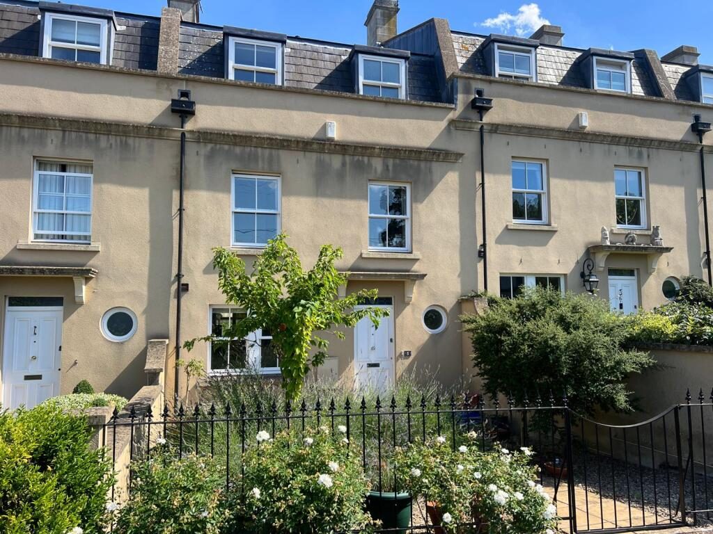 Terraced House