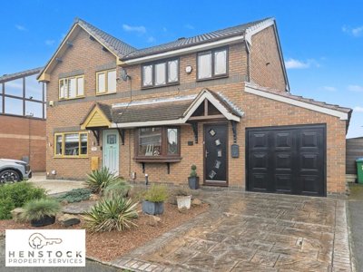 Property on Tregaer Fold, M24 2TR