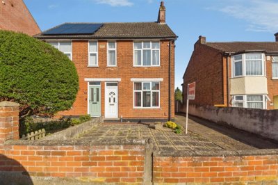 Property on Alan Road, IP3 8EQ