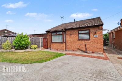 Property on Steeton Court, S74 8DX