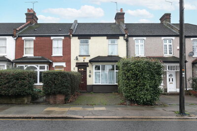 Property on Wellington Road, EN1 2RR