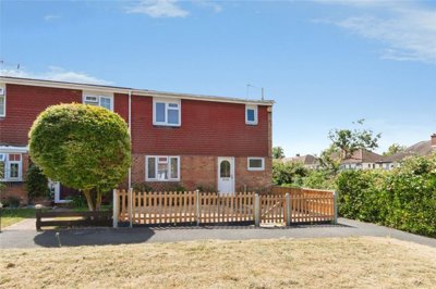 Property on RG21 3EG