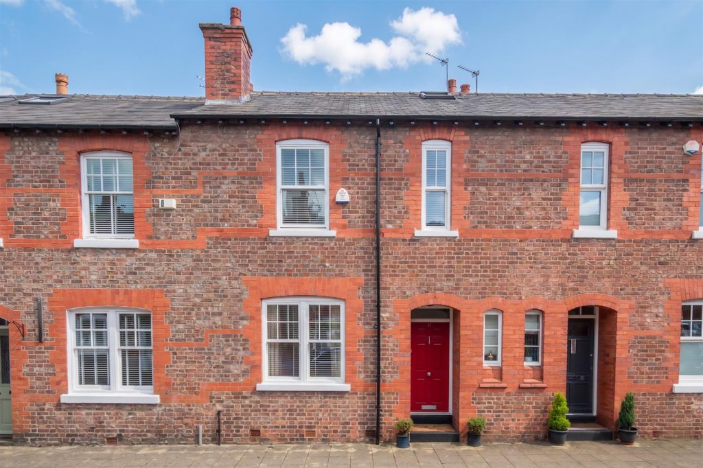 Terraced House