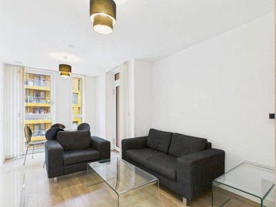 Property on Telegraph Avenue, SE10 0TE