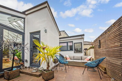 Property on Albion Road, TN1 2PF