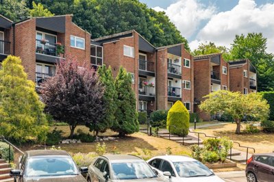 Property on The Spinney, SG13 7JR