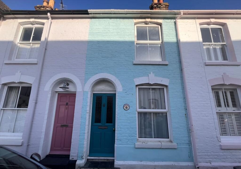 Terraced House