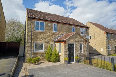 Property on Oak Tree Close, S66 2NY