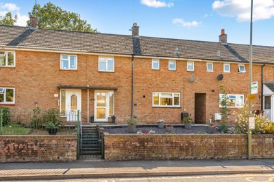Property on Woodgreen Avenue, OX16 0BA