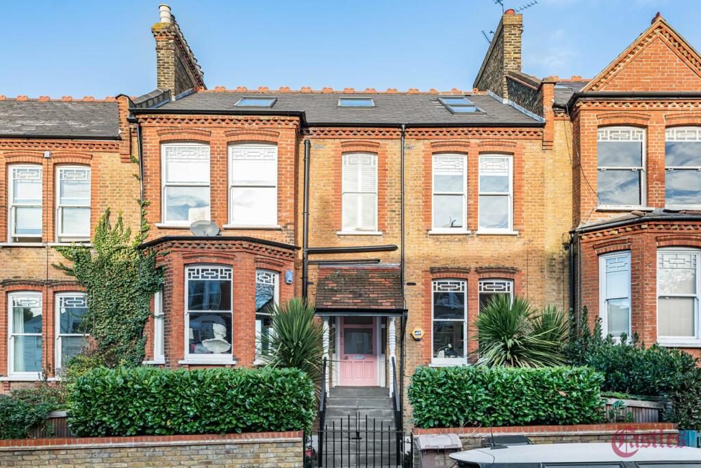 Terraced House