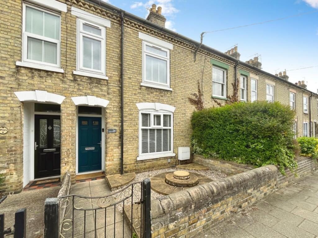 Property main image