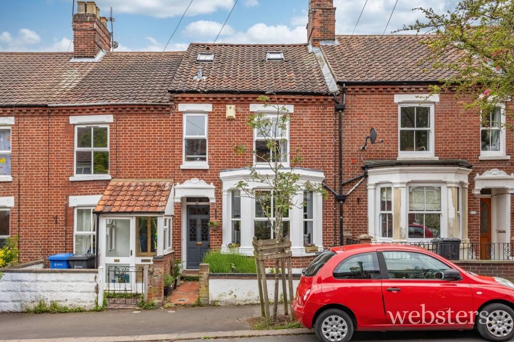 Property main image