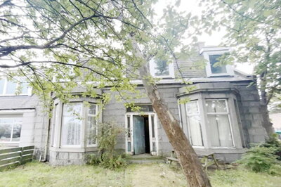 Property on Wellington Road, AB12 3BB