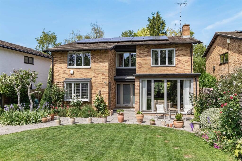 Property main image