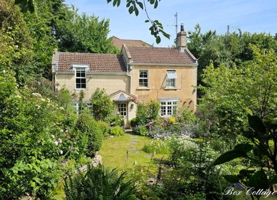 Property on The Avenue, BA2 5EF