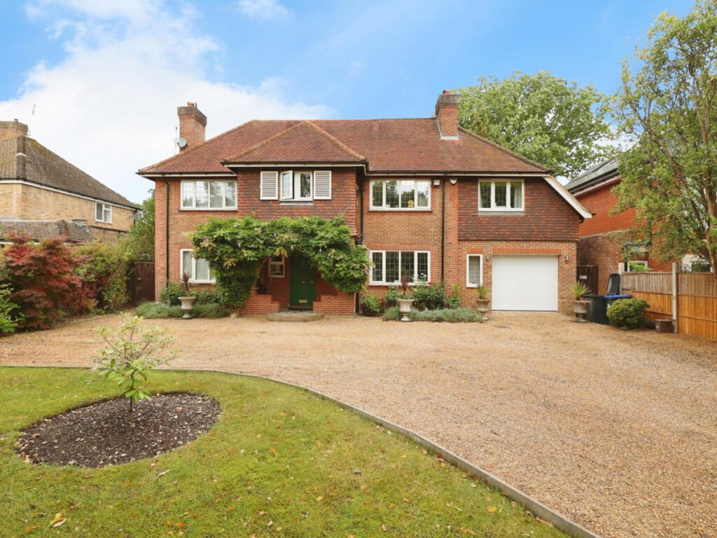 Property main image