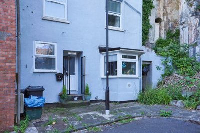 Property on Belgrave Hill, BS8 2UA