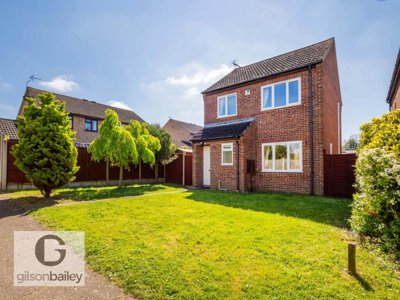 Property on Highview Close, NR13 4RA