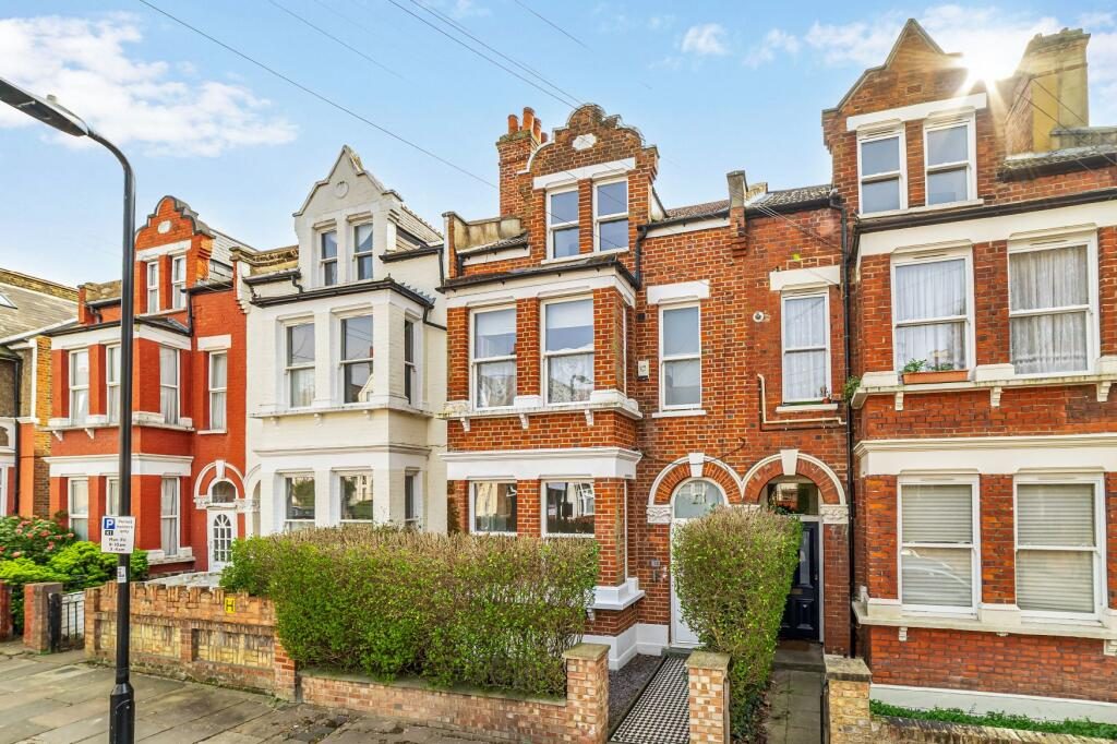 Terraced House
