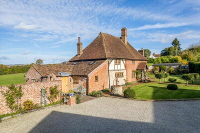 Property on TN15 8PX