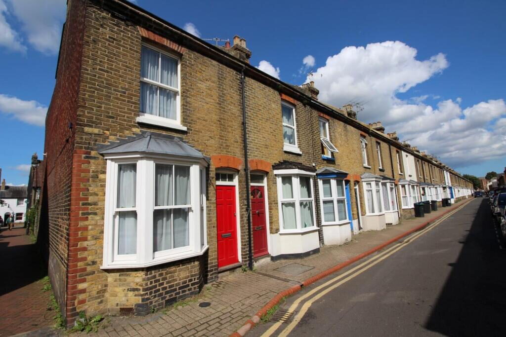 Terraced House