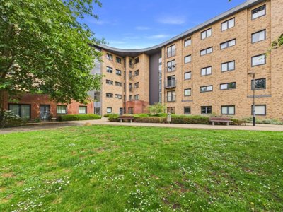Property on Princes Street, PE29 3PS