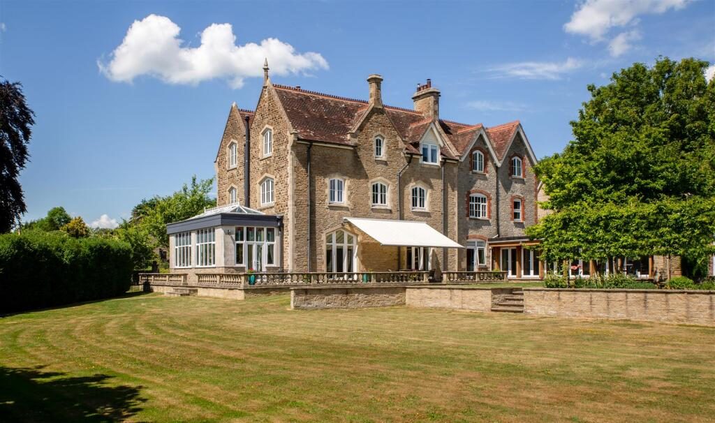 Detached House
