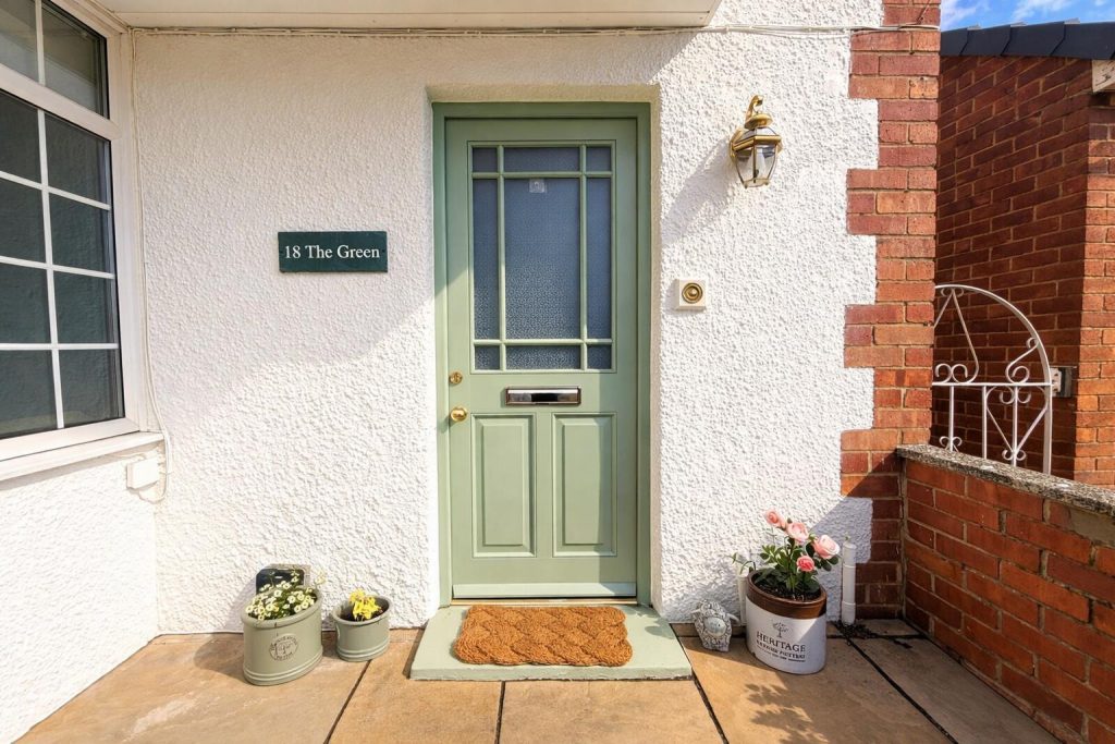 Terraced House