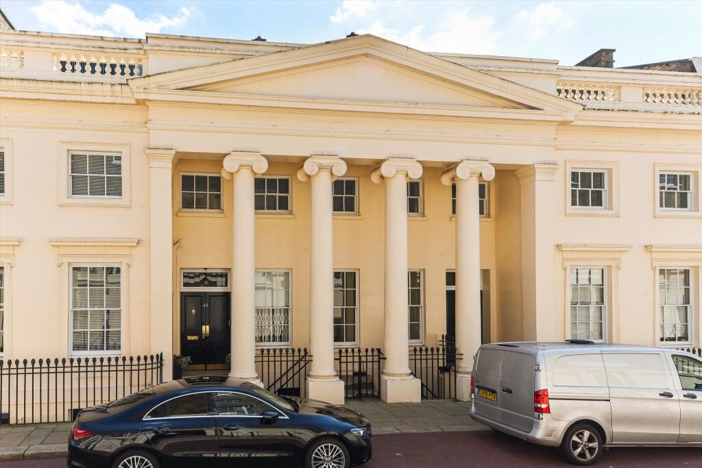 Terraced House