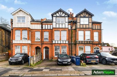 Property on Ballards Lane, N3 2LX