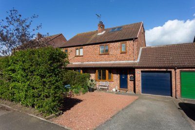 Property on New Lane, YO26 8BL