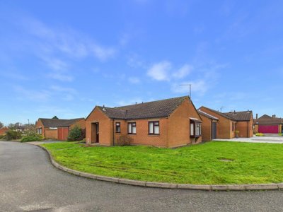 Property on Birchfield Close, DE73 6SS
