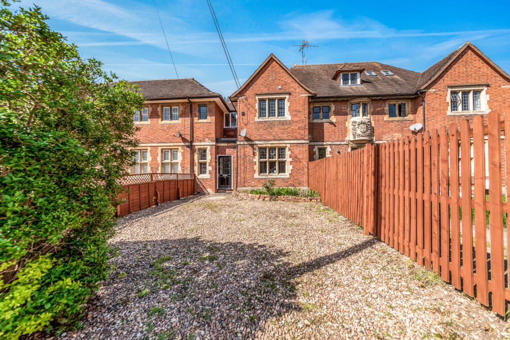 Terraced House