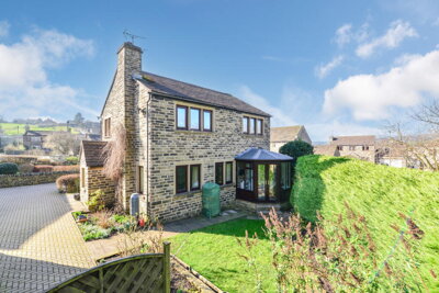 Property on Smithy Lane, BD15 0EG