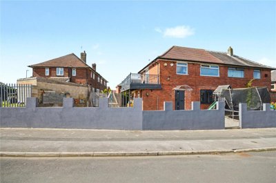 Property on Lanshaw Road, LS10 3NZ