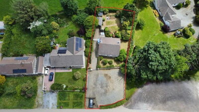 Property on SA62 5QT