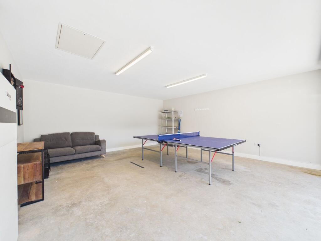 Thumbnail 27