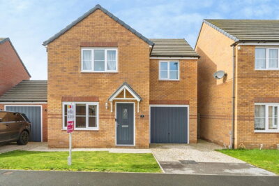 Property on Grange View, DN15 9FH