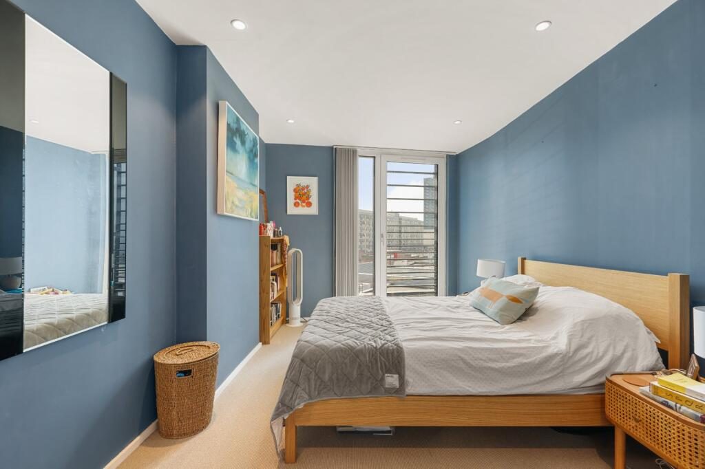 Thumbnail 25