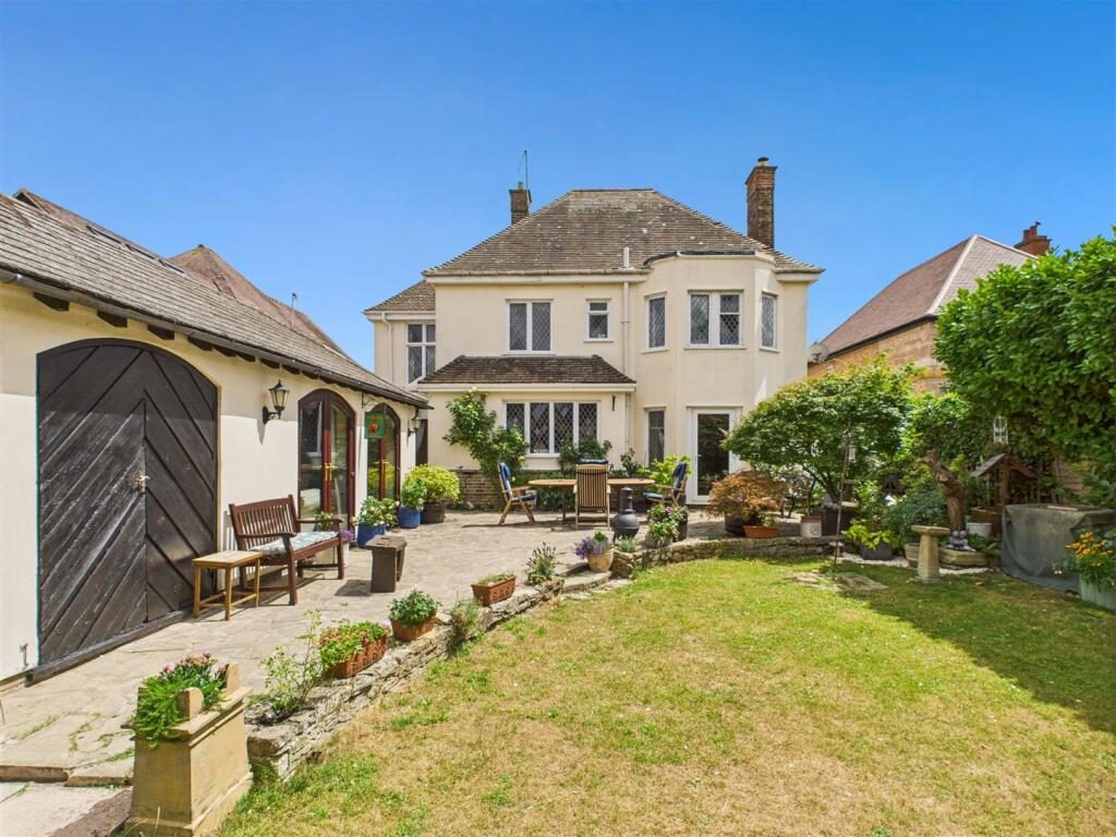 Detached House