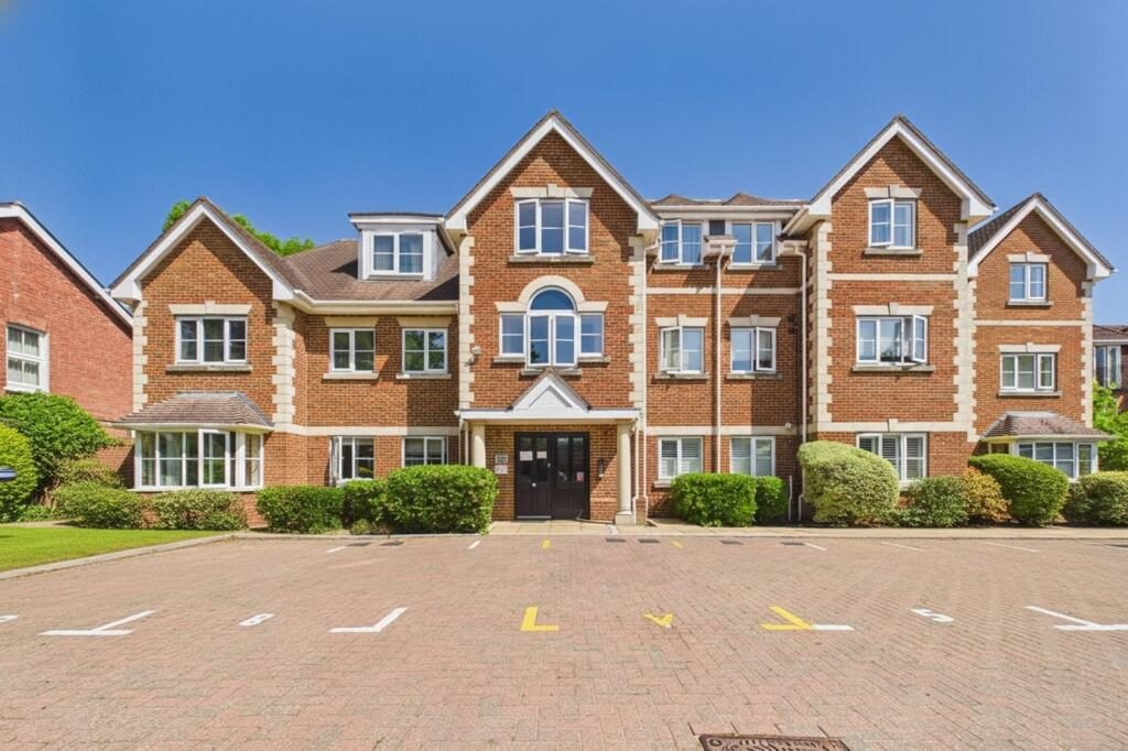 Property main image