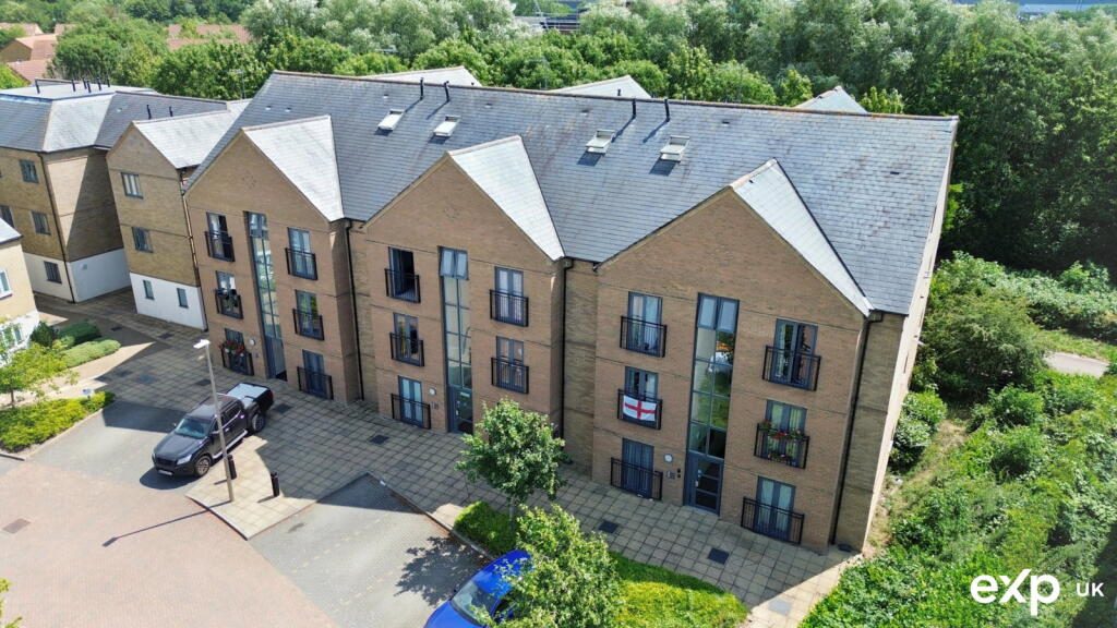 Property main image