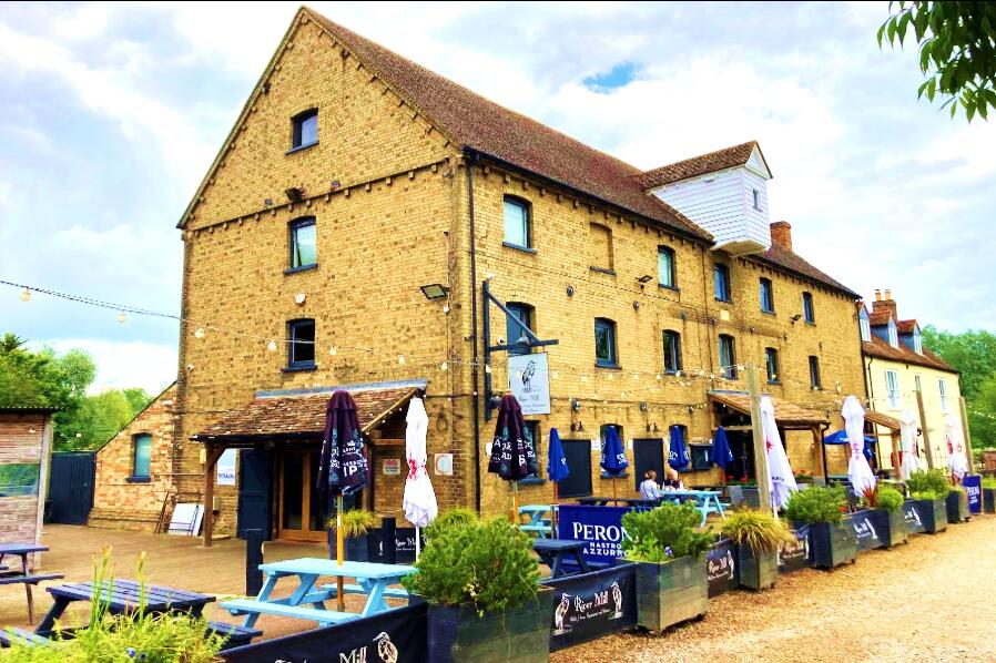 Pub