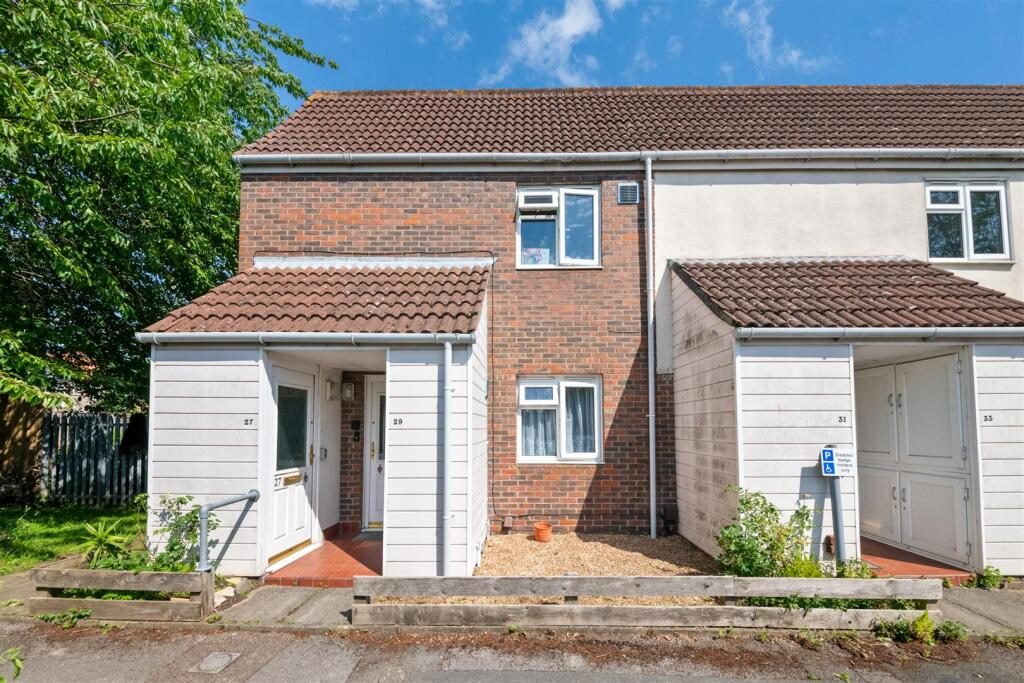 Property main image