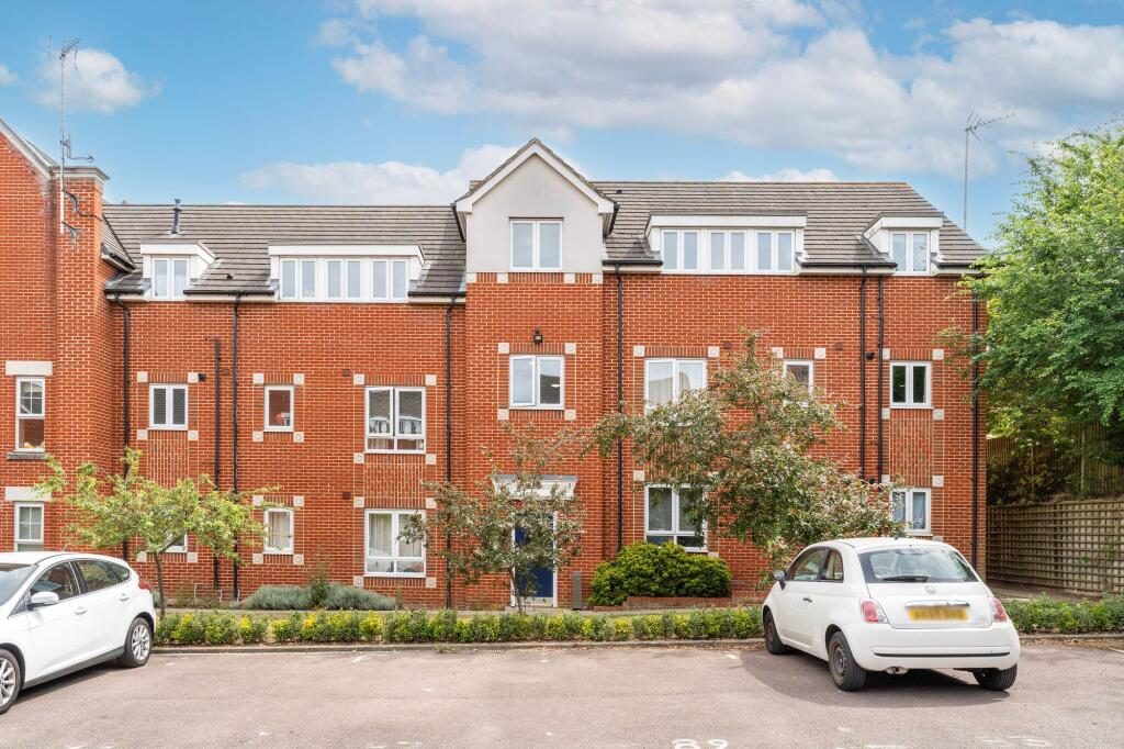 Property main image