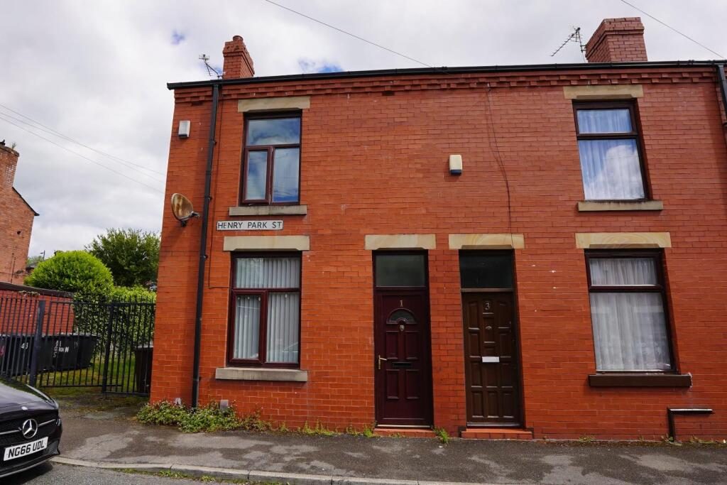 Terraced House